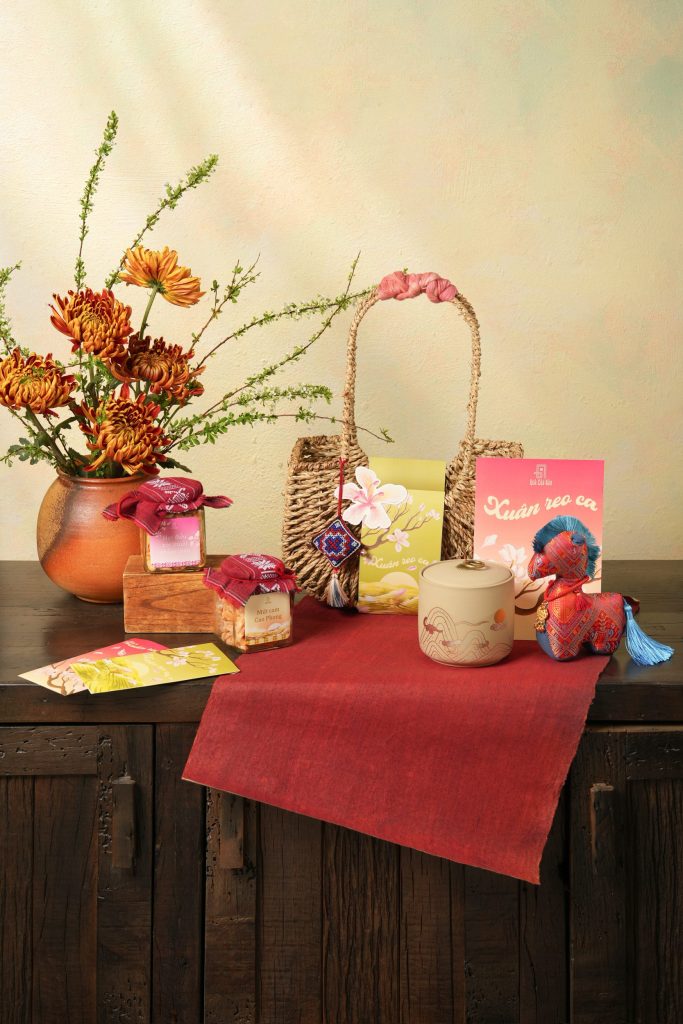 Quà Tết Bản Mây