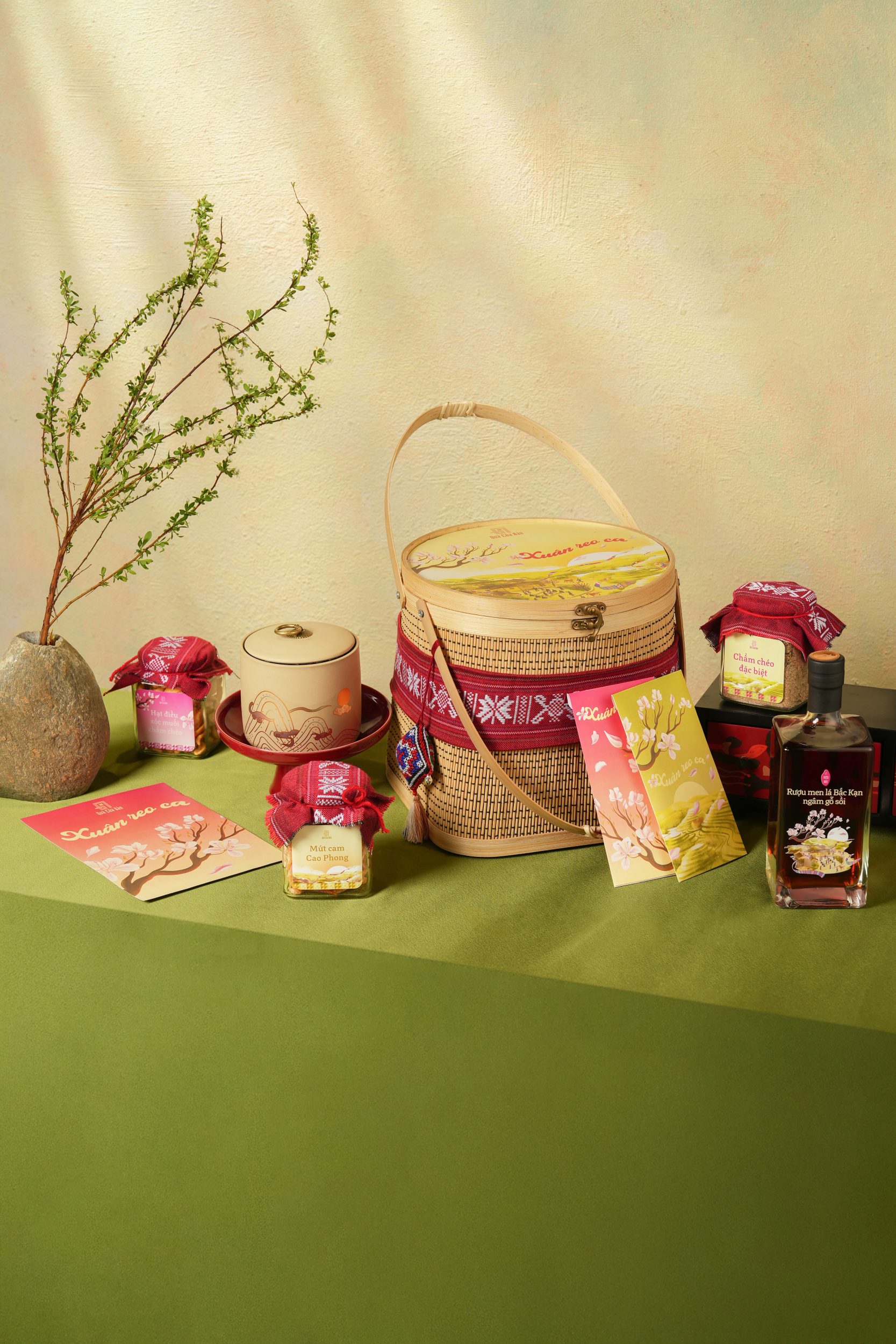 Quà Tết Bản Mơ